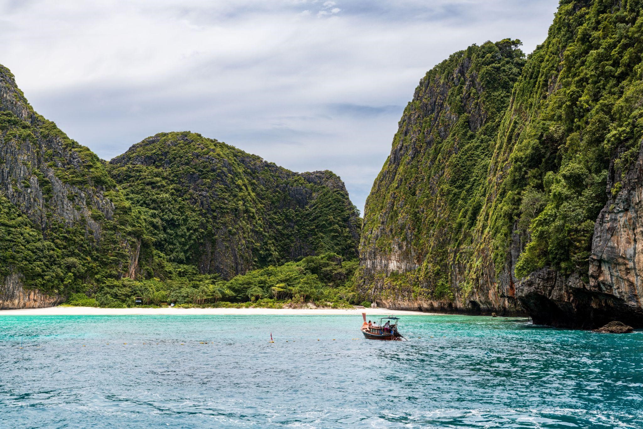 How to Save Money in Thailand